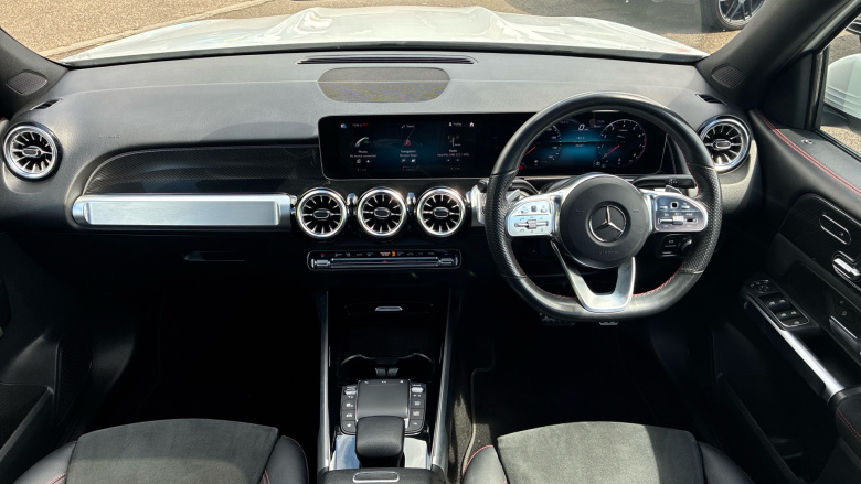 Mercedes-Benz GLB 200 AMG Line Premium Plus 5dr 7G-Tronic Petrol Estate